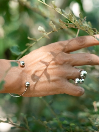 Браслет серебряный Бангл Шар 8 мм Youko 2