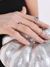 Каблучка срібна Серце Маленьке з емаллю Youko чорне