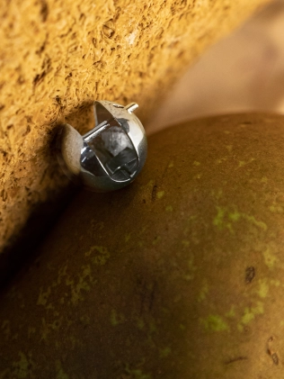 Серьги серебряные Сферы две половинки маленькие Youko - купить в интернет-магазине Youko – цена в Украине, отзывы, фото 2