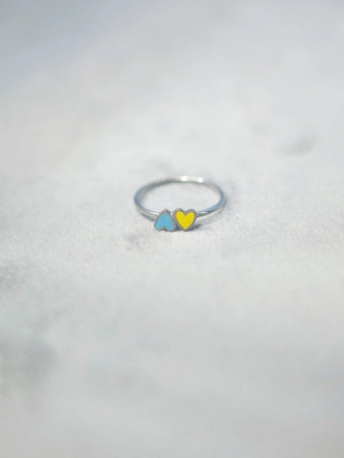Кольцо серебряное Два сердца Youko с эмалью желто-голубой 2