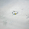 Каблучка срібна Два серця Youko з емаллю жовто-блакитною
