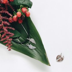 Подвеска серебряная Сердце на разлом Youko с серебряной цепочкой и шнурком