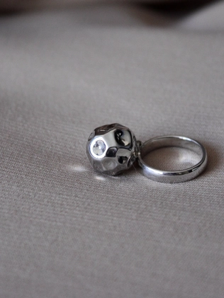 Каблучка срібна М'ята Куля Youko 2