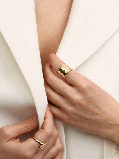 Кольцо серебряное Мятое разомкнутое Youko желтая позолота