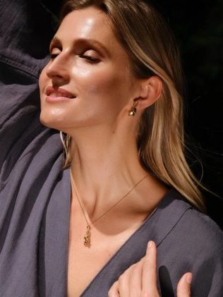 Сережки Зайчик пусети жовта позолота Youko 2