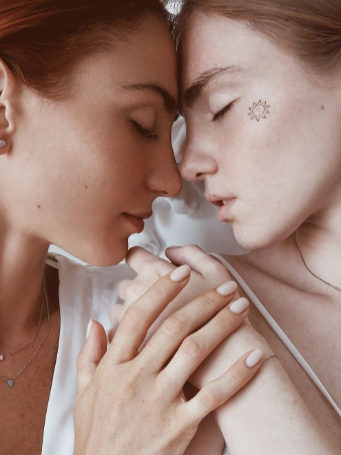 Сережки срібні Серце Маленьке з емаллю Youko рожеве